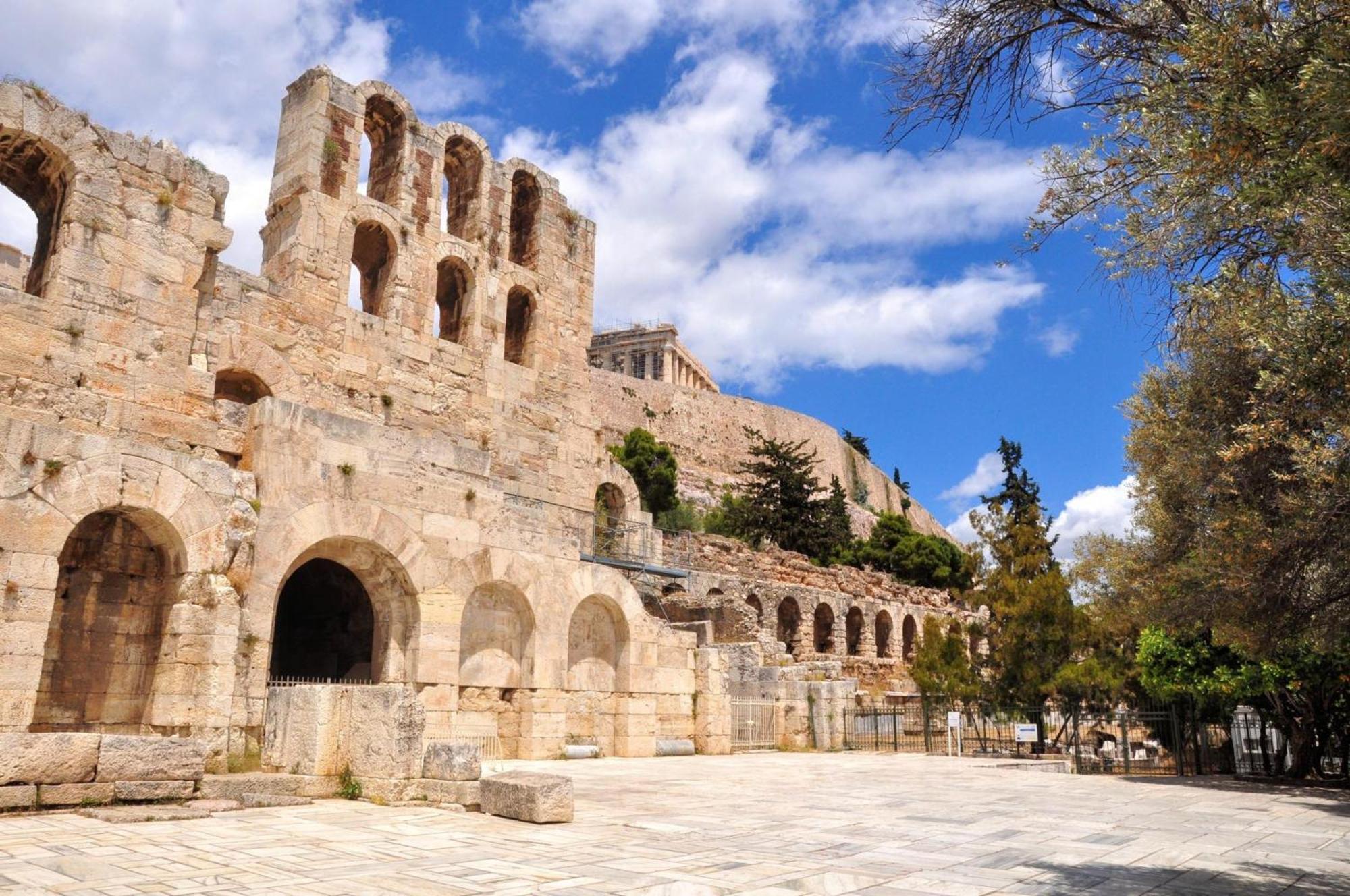 Elegant Apartment Under The Acropolis Atenas Exterior foto