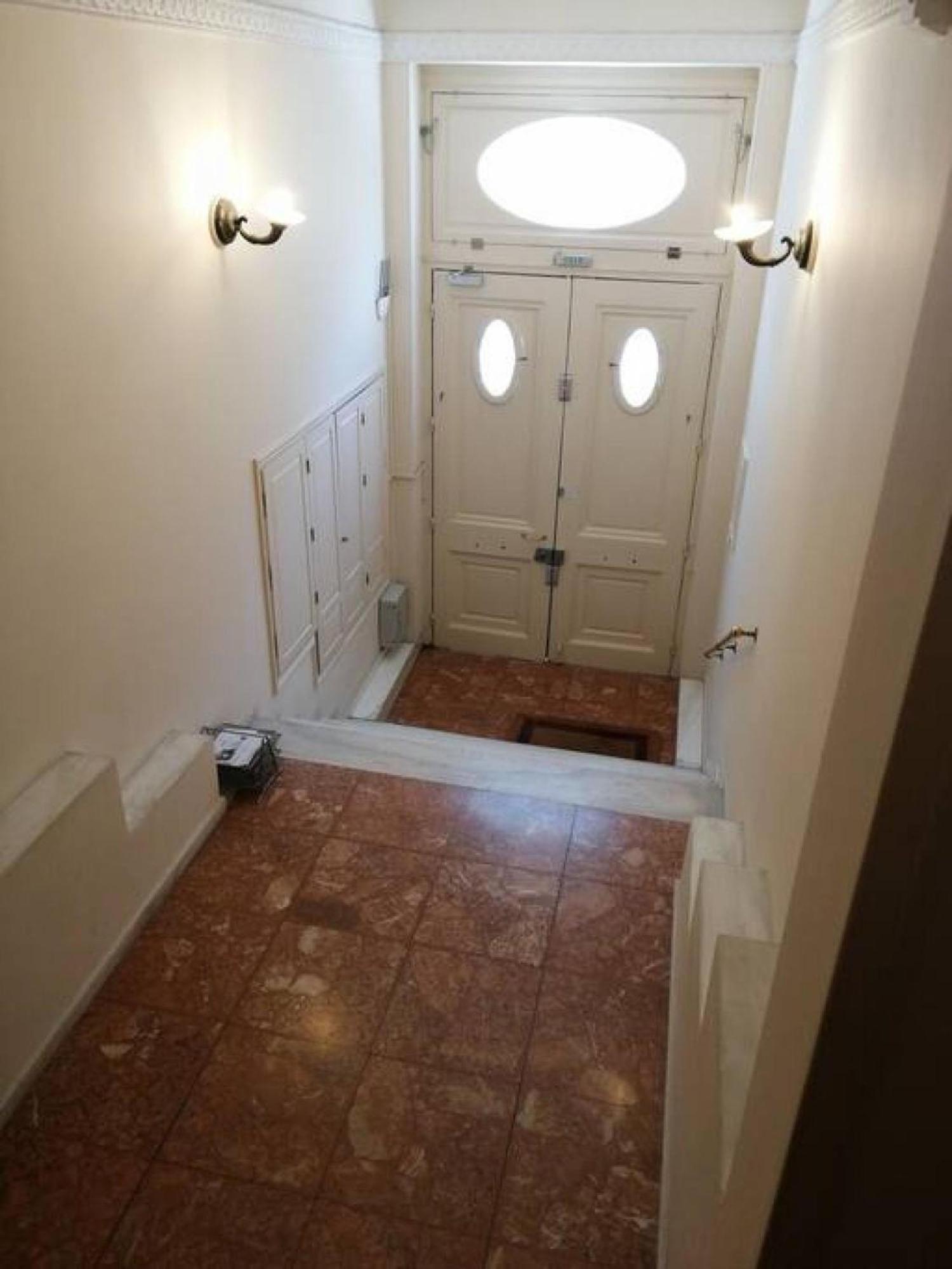 Elegant Apartment Under The Acropolis Atenas Exterior foto